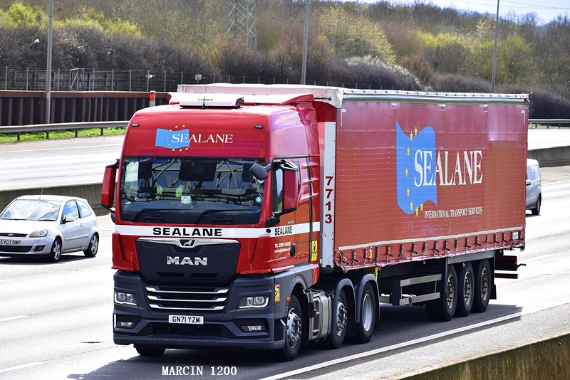 _DSC0793-crop-MAN TGX II-Sealane.JPG