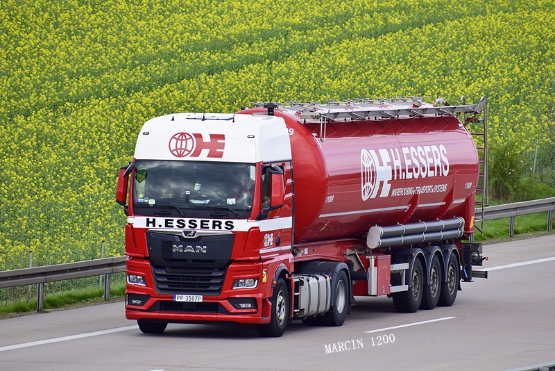 _DSC2412-crop-H.Essers-MAN TGX II.JPG