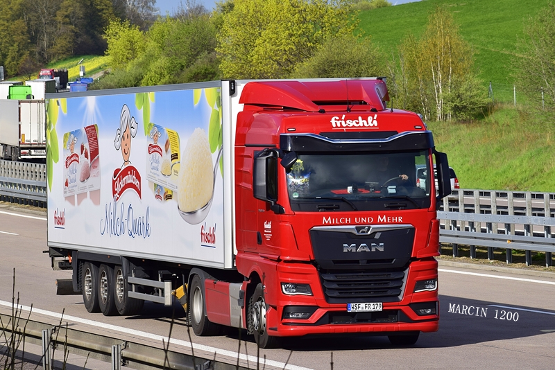 _DSC2859-crop-Frischli-MAN TGX II.JPG