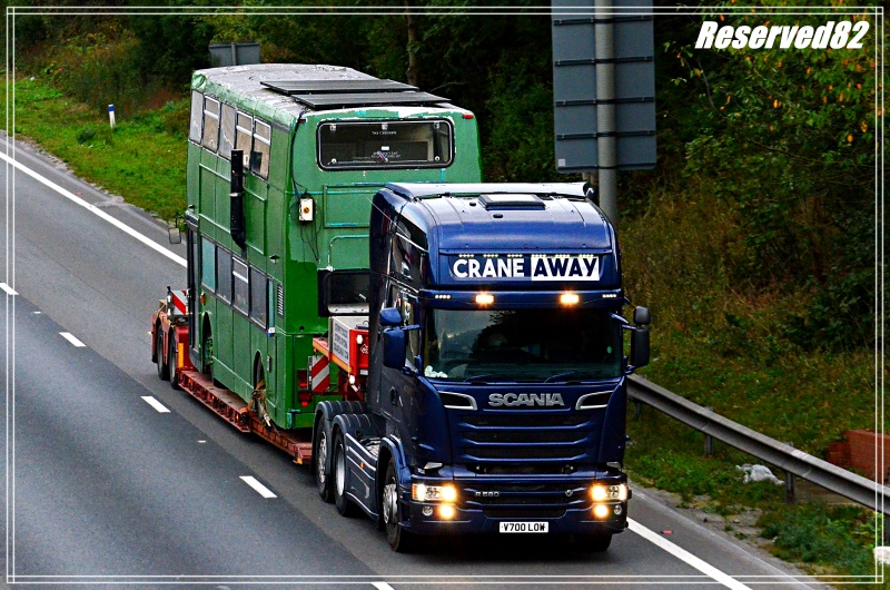 DSC_6602.JPG Crane away.JPG