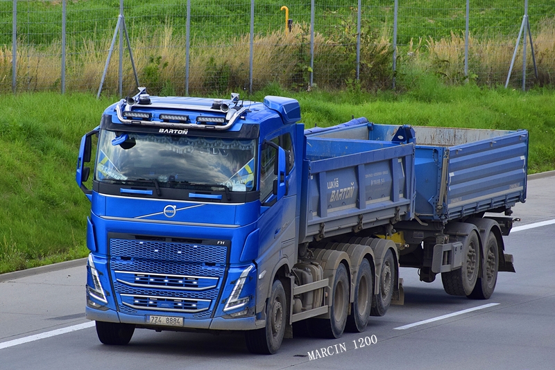 _DSC5970-cropLukáš Bartoň--Volvo FH IV.JPG