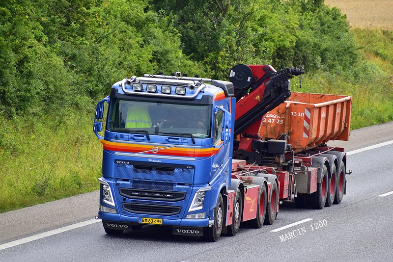 _DSC9380-crop-Volvo FH IV-Torben Clausen.JPG