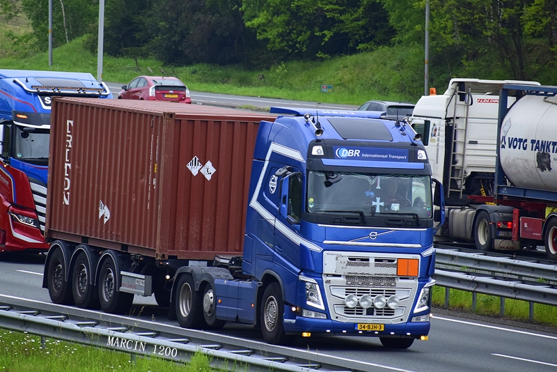 _DSC4058-crop-DBR-Volvo FH IV.JPG