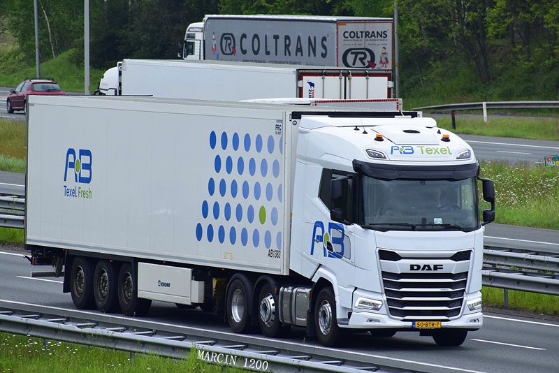 _DSC4068-crop-AB Texel-DAF XG.JPG