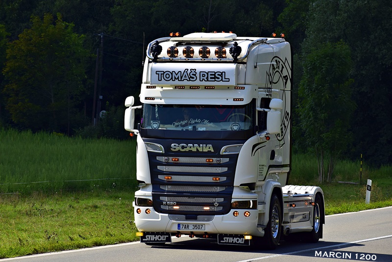 _DSC6202-crop-Tomáš Resl-Scania R Streamline Topline V8.JPG