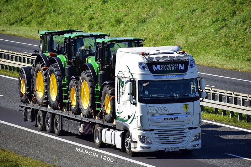 _DSC7002-crop-DAF XF Molkentin Transport.JPG