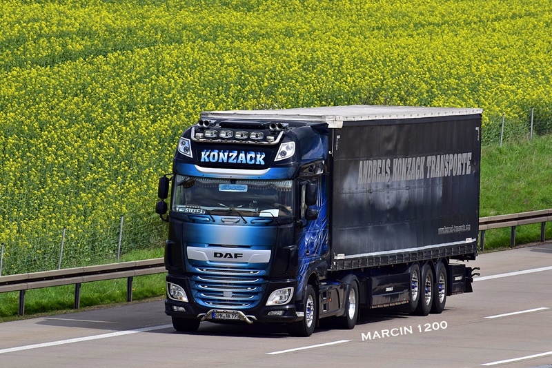 _DSC1939-crop-KOZNACK-DAF XF 106 II.JPG