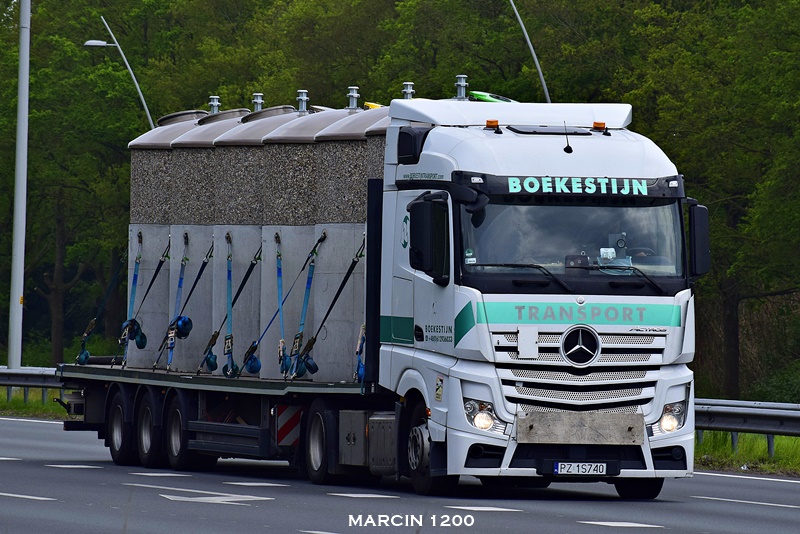 _DSC3163-crop-Boekestijn-Mercedes-Benz Actros MP4.JPG