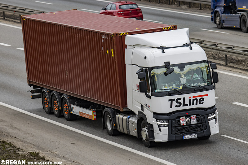 Renault T TSLine.jpg