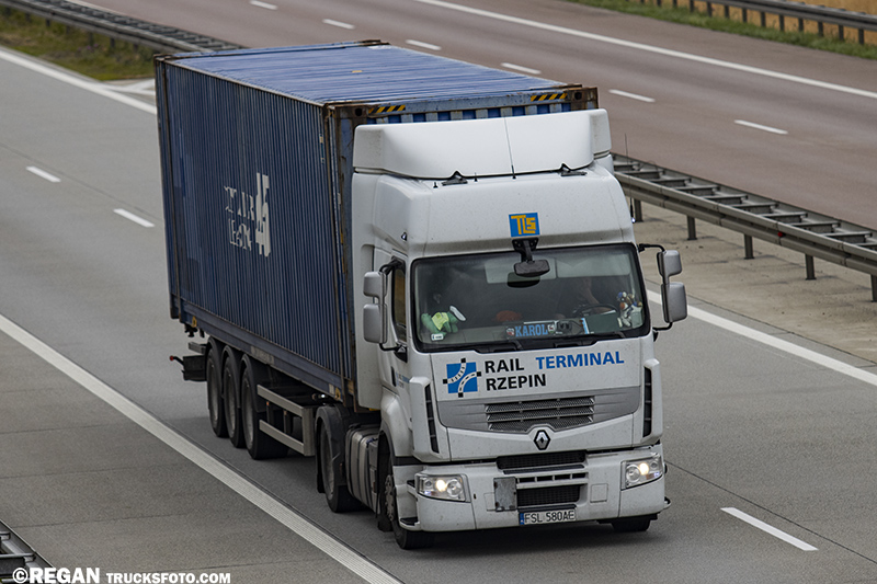 Renault Premium TLS Translog Rail Terminal Rzepin.jpg