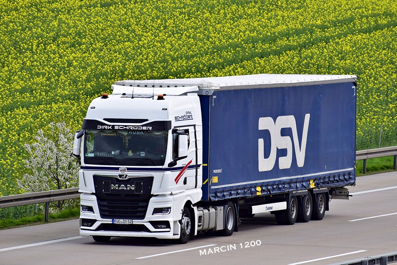 _DSC1677-crop-Dirk Schröder-MAN TGX II GX.JPG