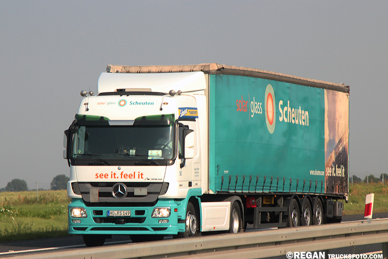 Mercedes-Benz Actros MP3 - Gustav Schreiner.jpg