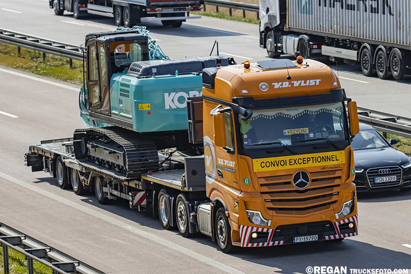 Mercedes-Benz Actros MP5 L - V.D. Vlist.jpg