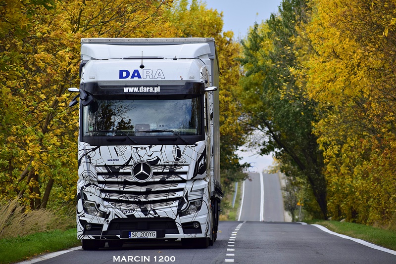 _DSC7142-crop-DARA-Mercedes-Benz ActrosL MP5.JPG