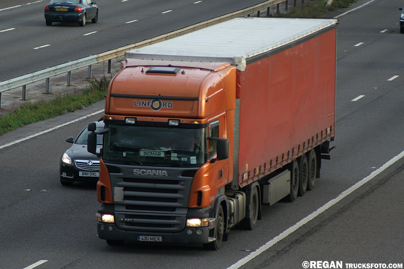 Scania R420 - Linford.jpg