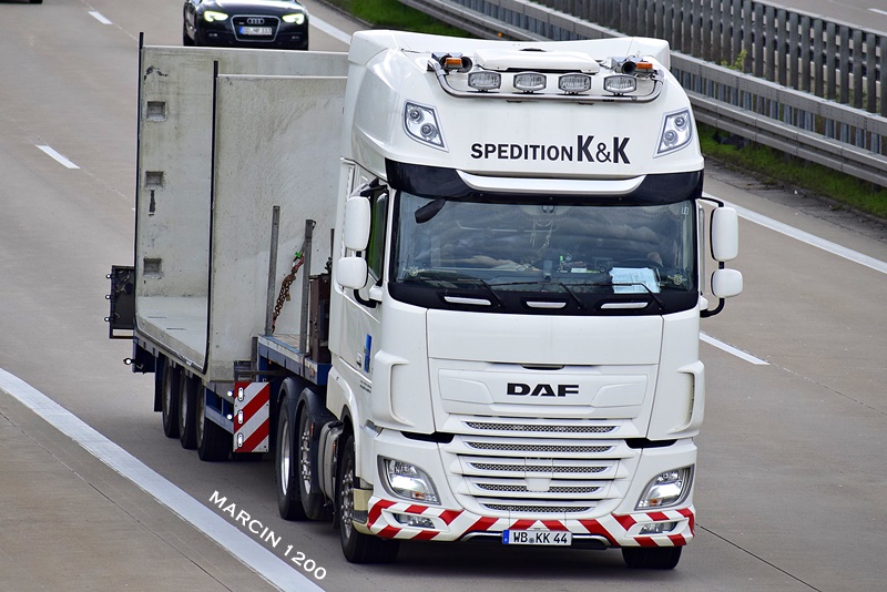 _DSC2449-crop-Spedition K&K-DAF XF 106 II.JPG