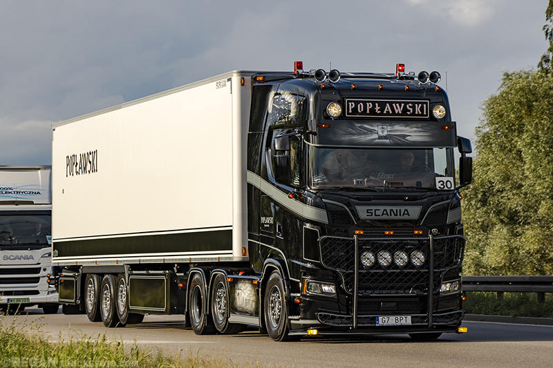 Scania S660 V8 Popławski Transport.jpg