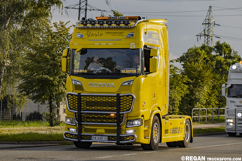 Scania 660S - Vario Transport.jpg