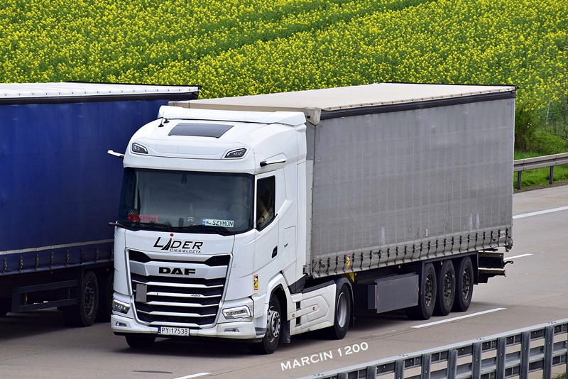 _DSC1582-crop-DAF XF-LIDER.JPG