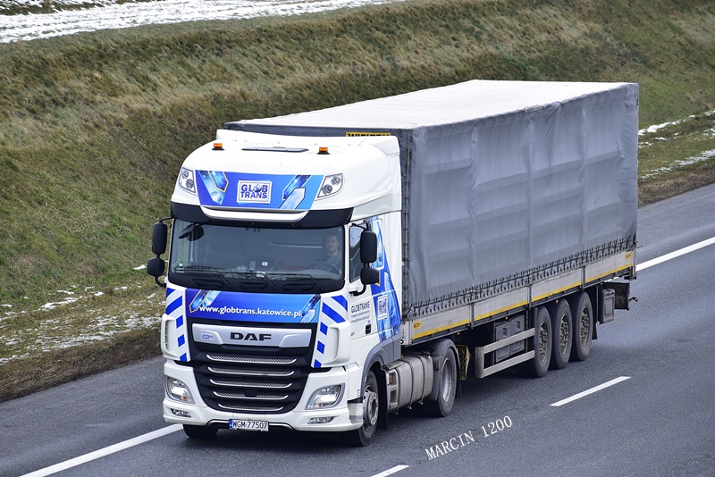 _DSC3765-crop-DAF XF Globtrans Katowice.JPG