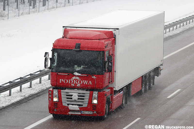 Renault Magnum - Podkowa.jpg