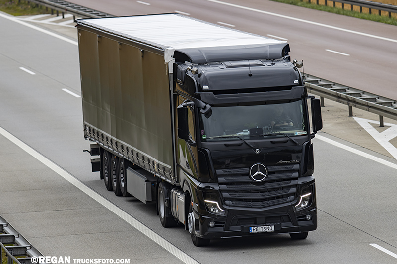 Mercedes-Benz Actros MP5 L TSNO.jpg