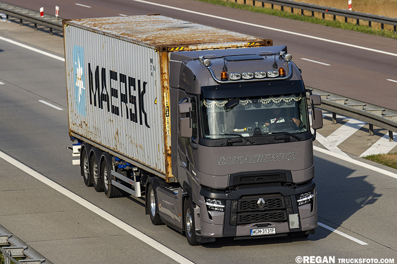 Renault Range T Evo - Łukasiewicz.jpg