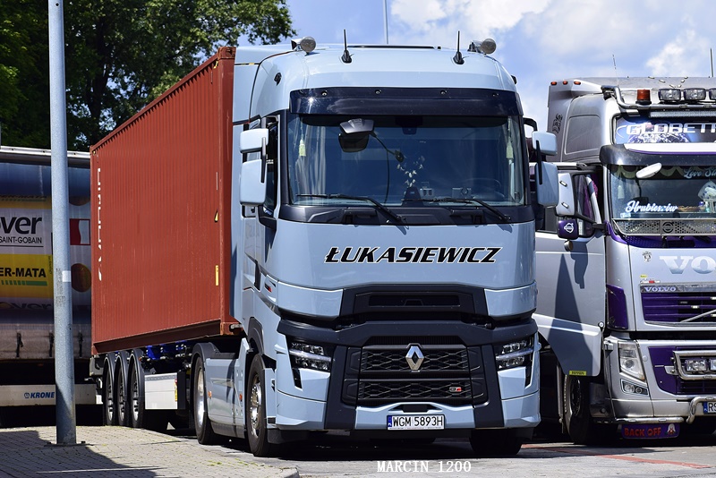 _DSC5652-crop-Renault Range T Evo Łukasiewicz.JPG