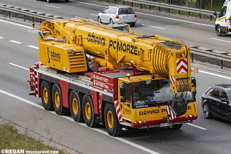 Liebherr LTM Dźwigi Pomorze.jpg