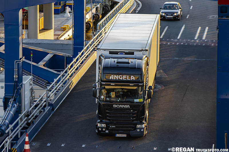 Scania R450 Angela.jpg
