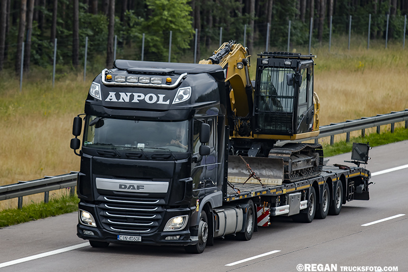 DAF XF116 - Anpol.jpg
