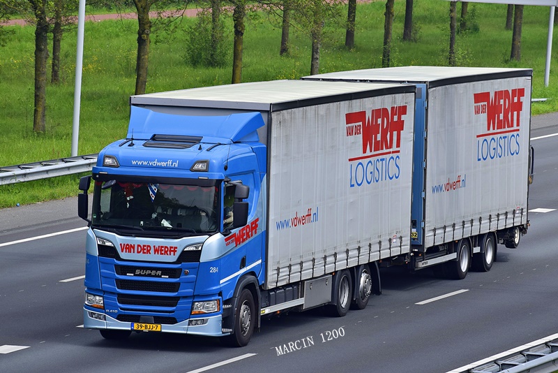 _DSC3041-crop-SCANIA R410 NG-Van der Werff.JPG