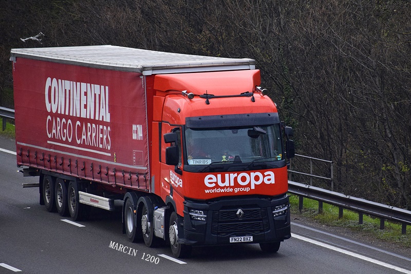 _DSC0107-crop-EUROPA-Renault Range T Evo.JPG