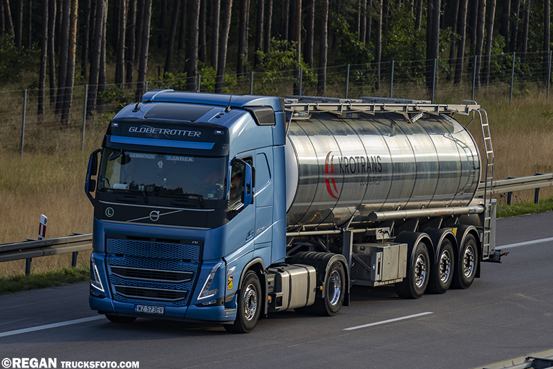 Volvo FH5 - Krotrans.jpg