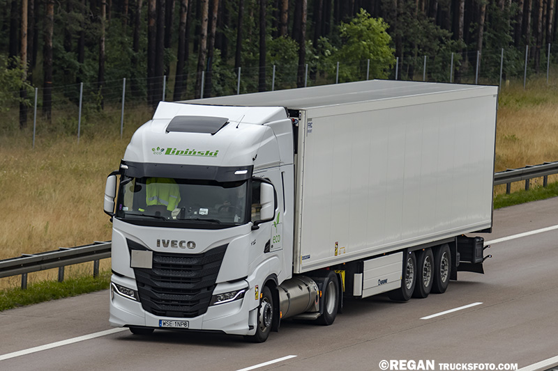Iveco S-Way - Lipiński.jpg