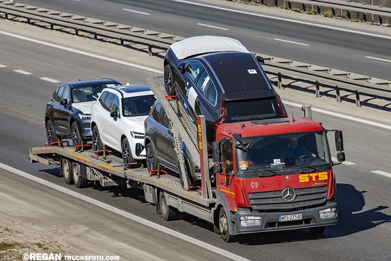 Mercedes Atego STS.jpg