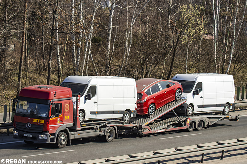 Mercedes Atego - STS.jpg