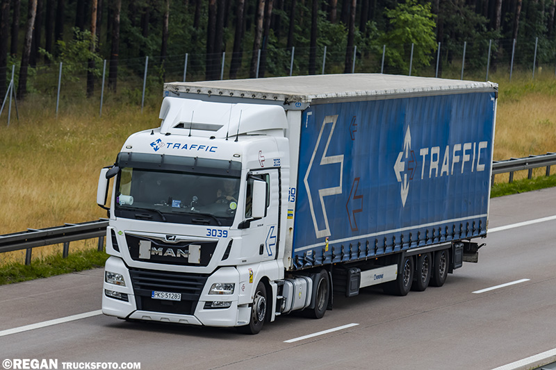 MAN TGX Traffic.jpg