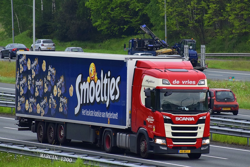 _DSC3777-crop-De Vries-SCANIA R NG.JPG