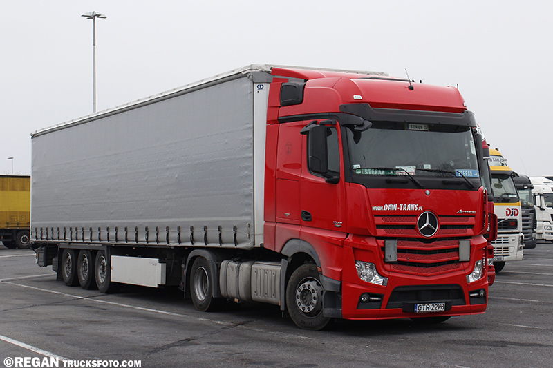 Mercedes-Benz Actros MP4 - Daw-Trans.jpg