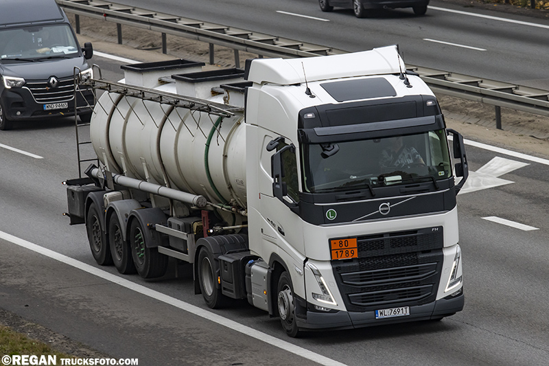 Volvo FH5 - Elmar.jpg