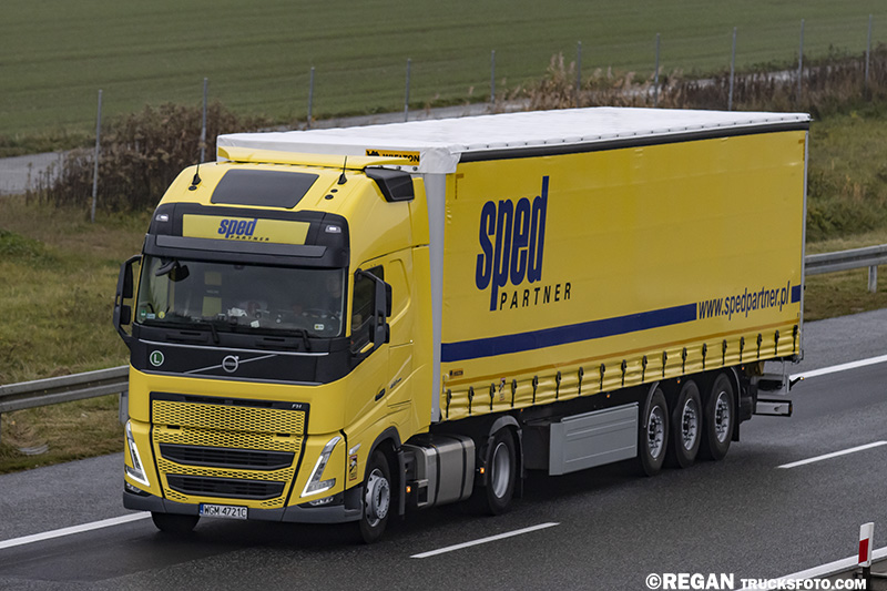 Volvo FH5 - SpedPartner.jpg