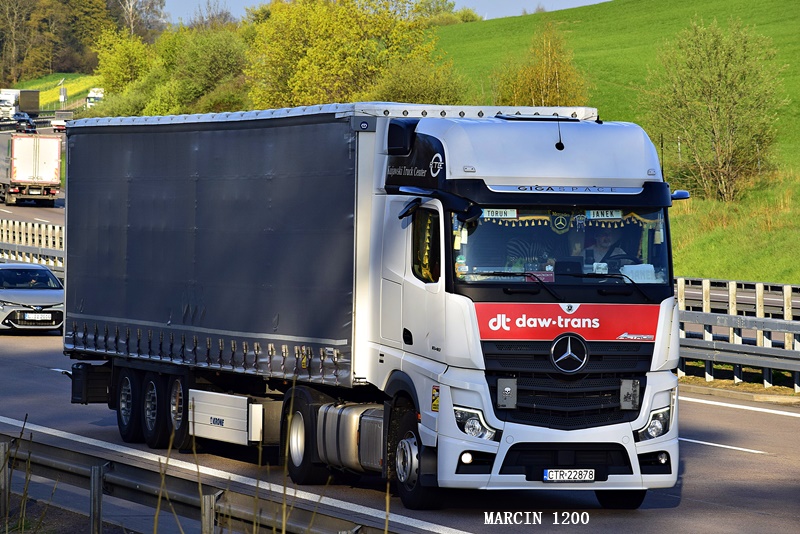 _DSC2637-crop-Mercedes-Benz Actros MP5 - Daw-Trans.JPG