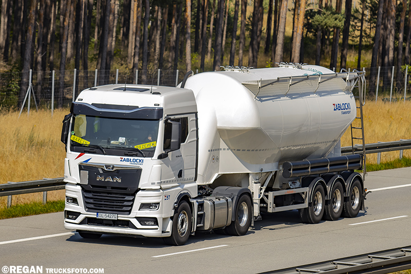 MAN TGX II Zabłocki Transport.jpg