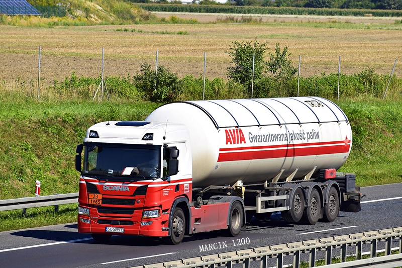 _DSC6476-crop-UNIMONT-SCANOA P NG.JPG