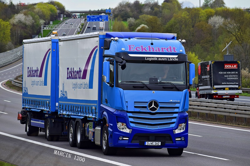 _DSC1324-crop-Eckhardt-ACTROS MPIV.JPG