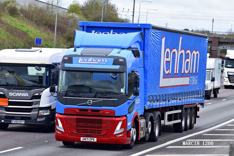 _DSC0501-crop-Lenham Storage -VOLVO FM 5.JPG