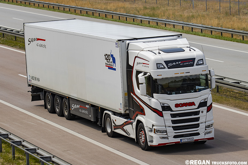 Scania R450 Sam G. Gról.jpg
