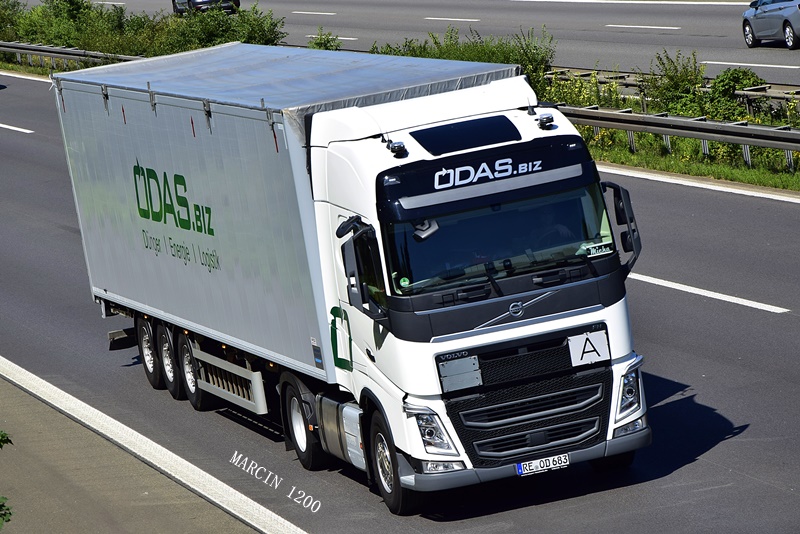 _DSC4782-crop-QDAS-VOLVO FH IV.JPG