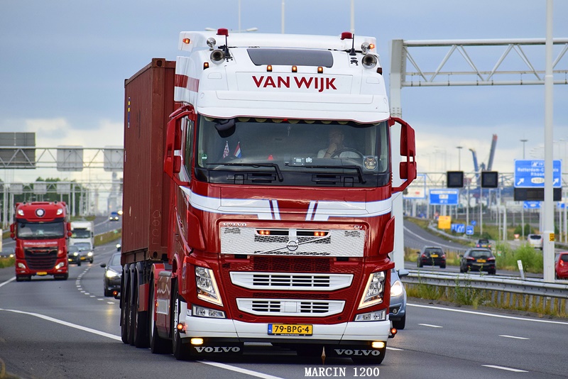 _DSC6947-crop-VAN WIJK-VOLVO FH IV.JPG